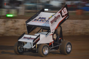 ON TRACK: Matt Reed jumped away from the pack leading the race from start to finish. PHOTO: Mark Cowin