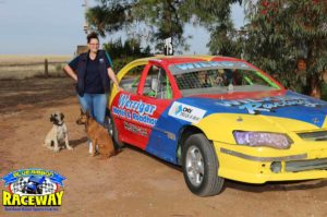 HO75 STREET STOCK: Kathryn Jackson