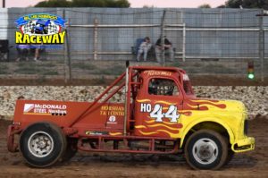 FLAMIN' FLETCH: Truck driver Fletcher Mills upset James' dominace by winning the third heat. PHOTO: M&L Speedway Photography