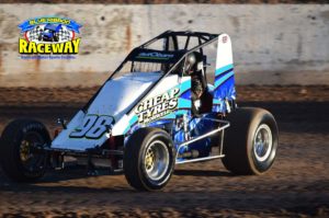 Wingless Sprintcar winner Peter Logue powers to victory on Saturday nights action. PHOTO: M&L Speedway Photography